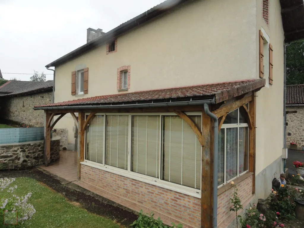 FARM WITH 13 HECTARES