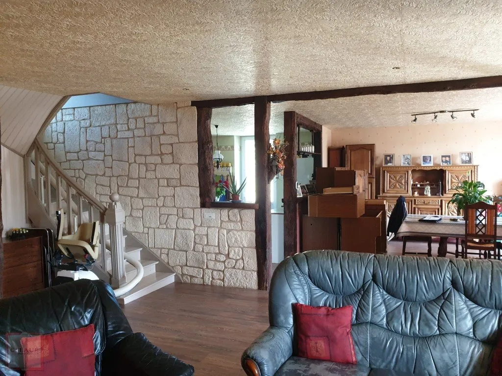 BEAUTIFUL PROPERTY IN QUIET