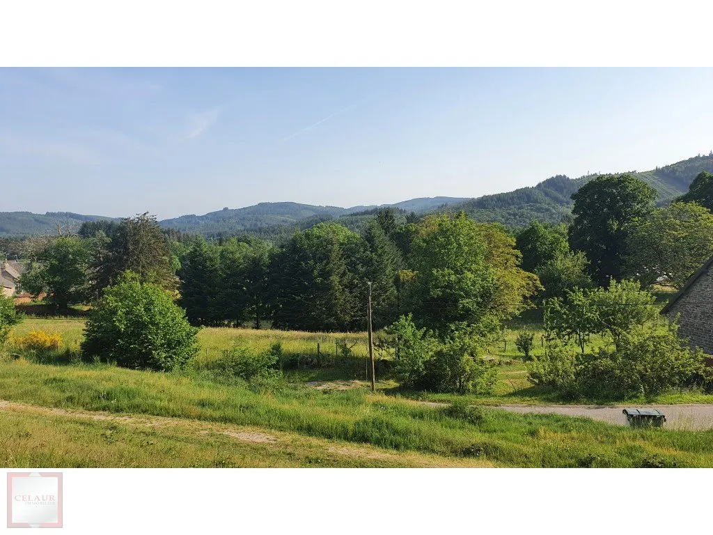 TERRAIN CONSTRUCTIBLE AVEC VUE