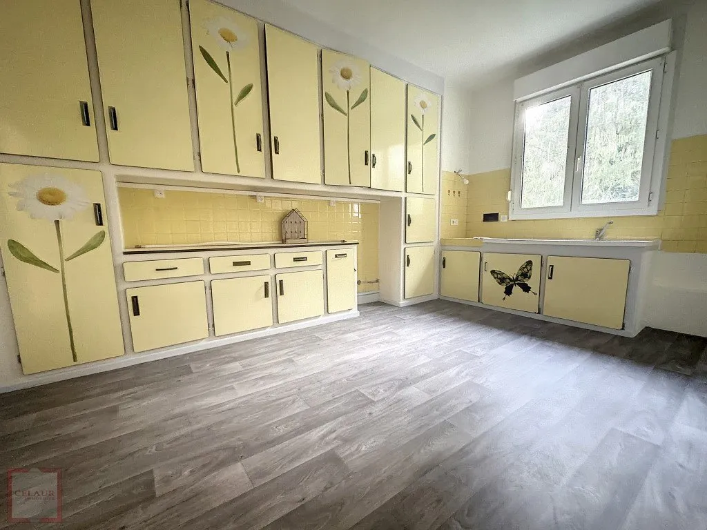 APPARTEMENT T4 AVEC GARAGE