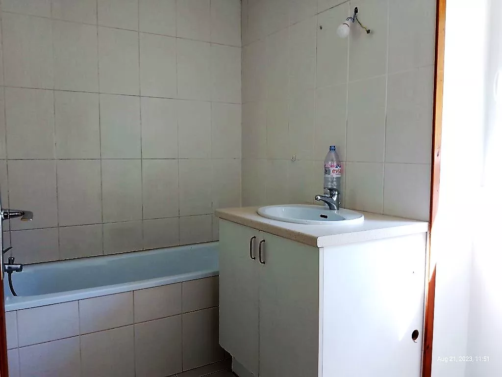 MAISON EN PIERRE Proche de BEAULIEU