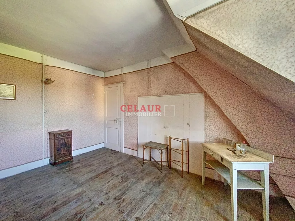 MAISON DE CARACTÈRE À RÉNOVER