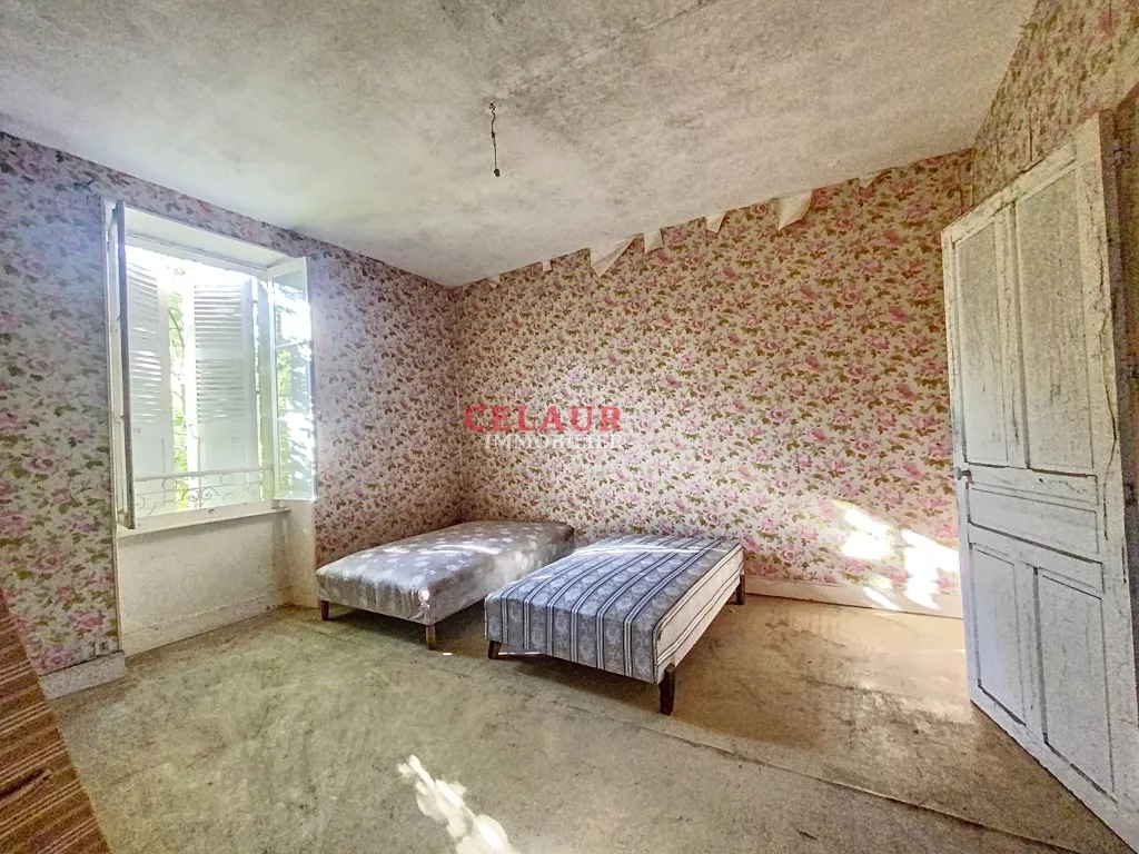 MAISON DE CARACTÈRE À RÉNOVER