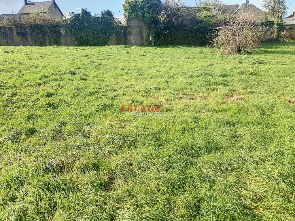 Terrain constructible proche des commodités