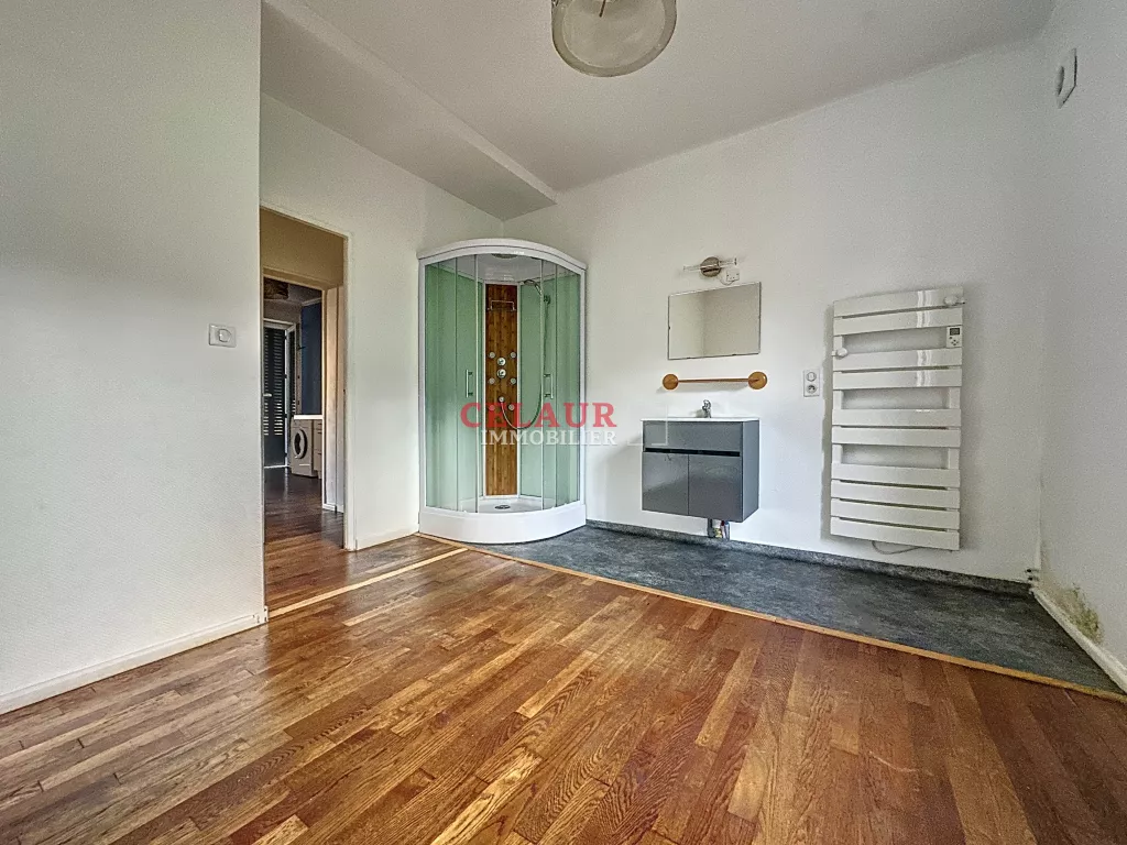 Immeuble de rapport proche de l'IUT