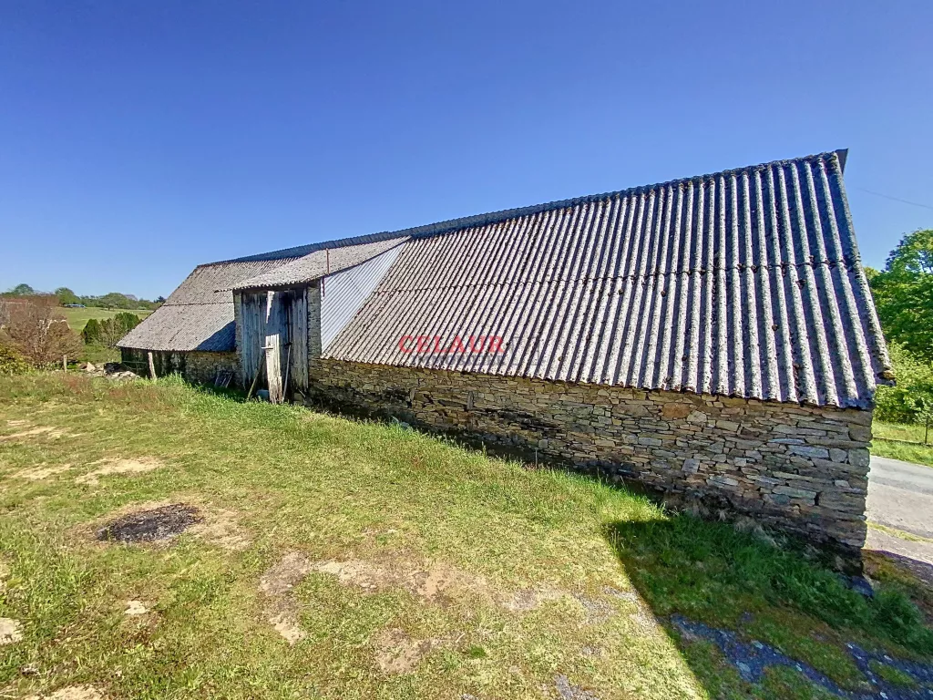 FARMHOUSE ON 2.5 HA - DORDOGNE VALLEY HEIGHTS