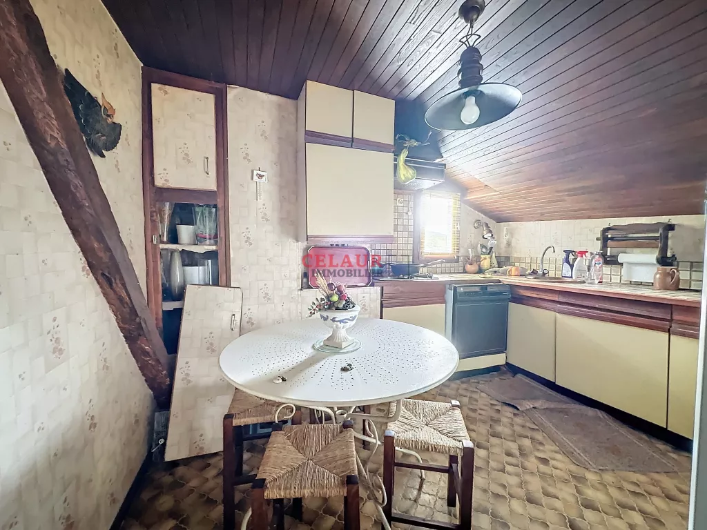 MAISON SUR LES HAUTEURS DE TULLE AVEC POTENTIEL LOCATIF