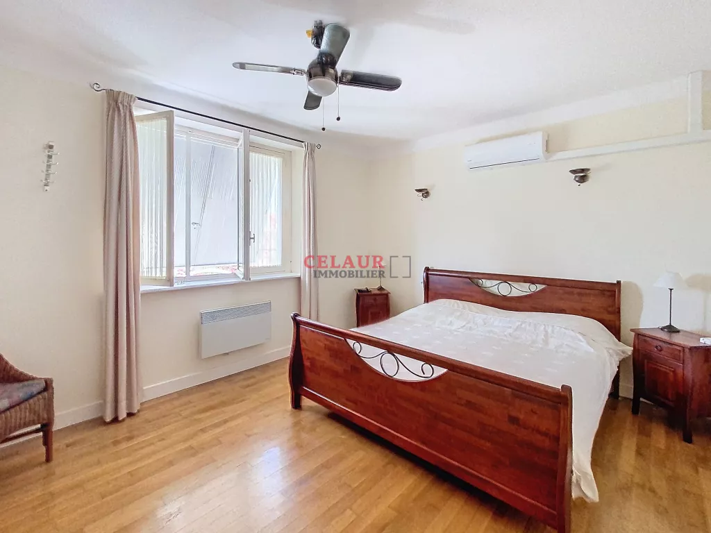 REAL ESTATE COMPLEX - Dupli