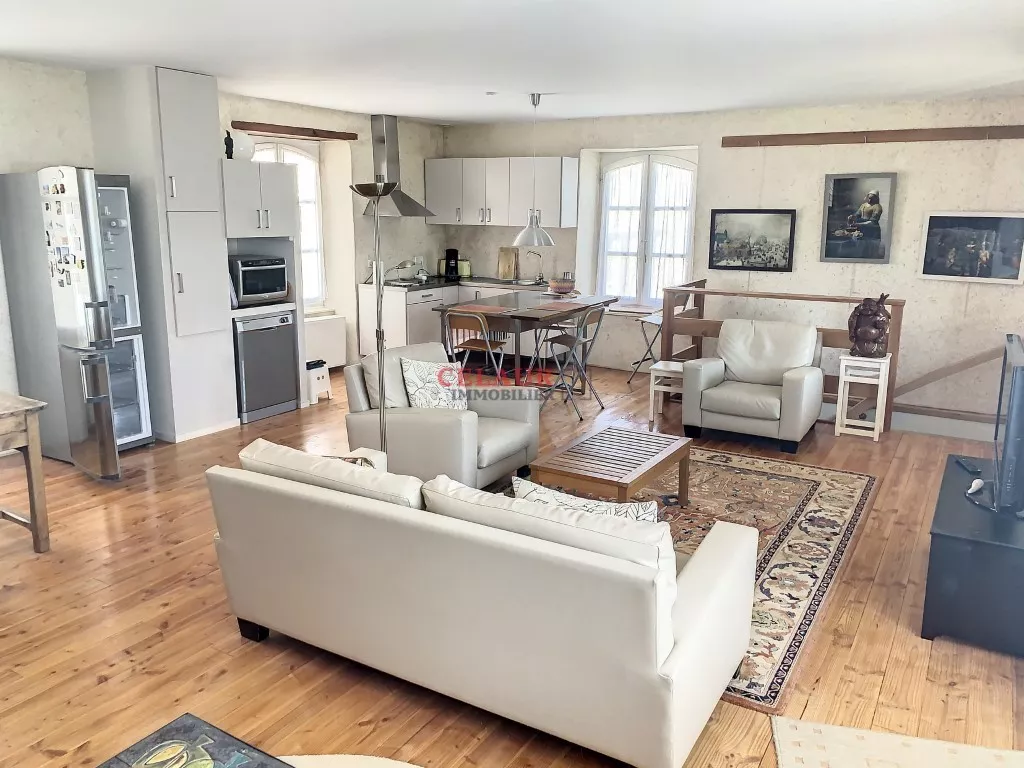 Property of character in Soursac (19550) - Dupli