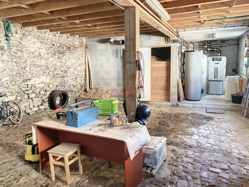 Property of character in Soursac (19550) - Dupli