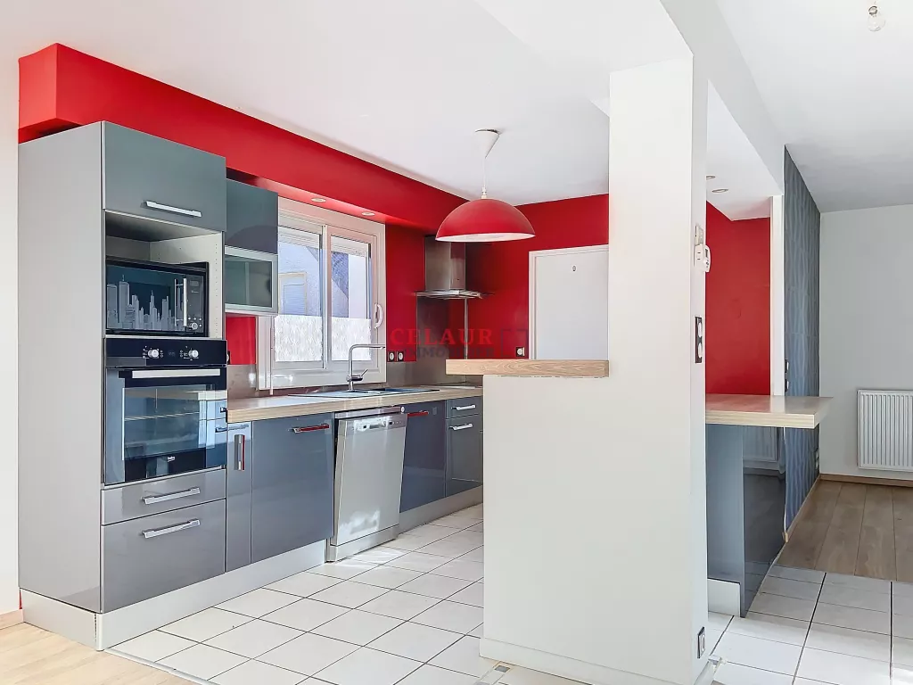 Maison avec jardin situ&eacute;e dans une impasse calme