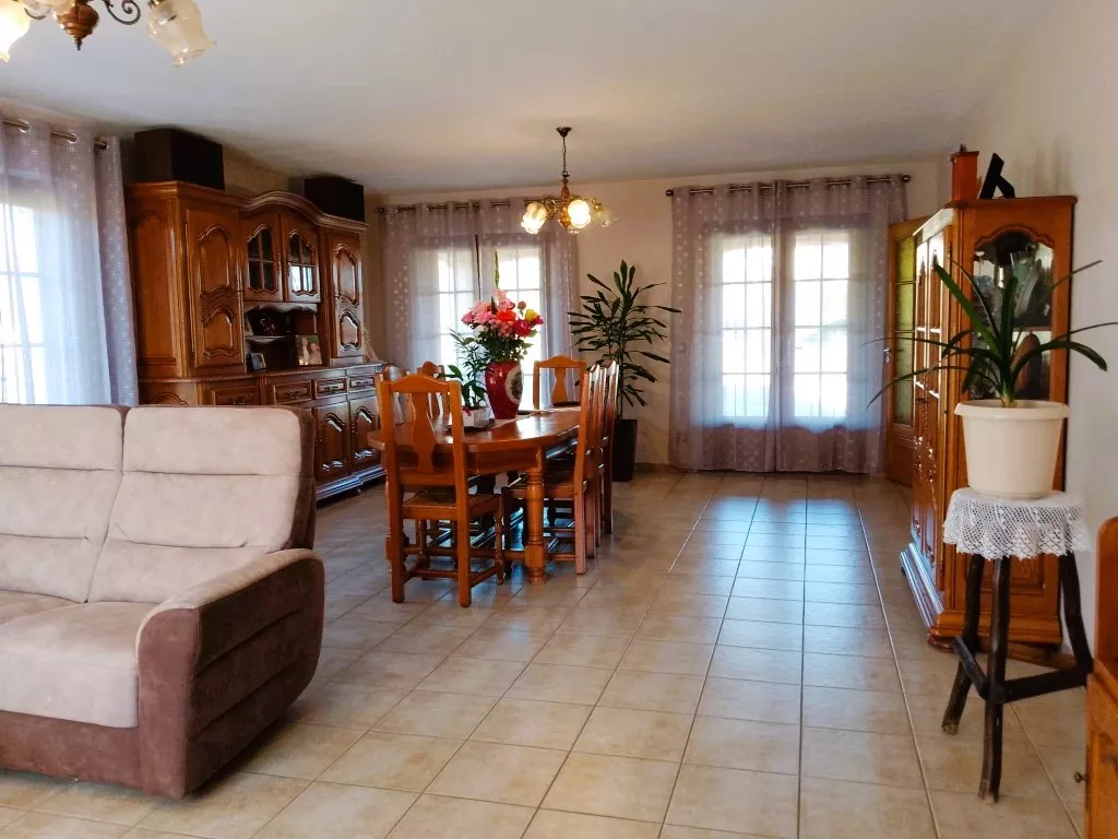 PAVILLON CONTEMPORAIN