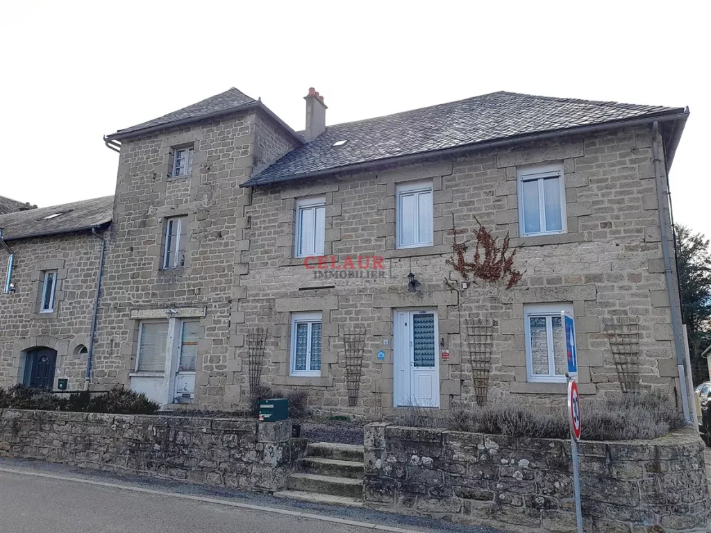 Maison familiale, de caractère, avec jardin
