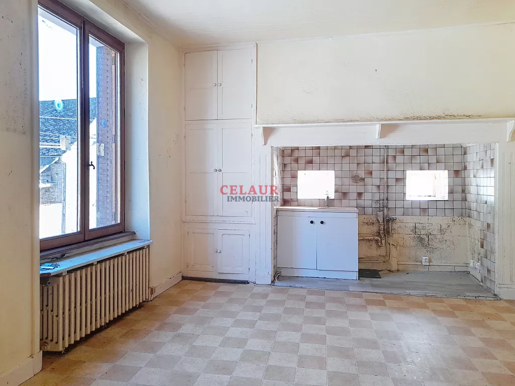 MAISON 1910 À RÉNOVER