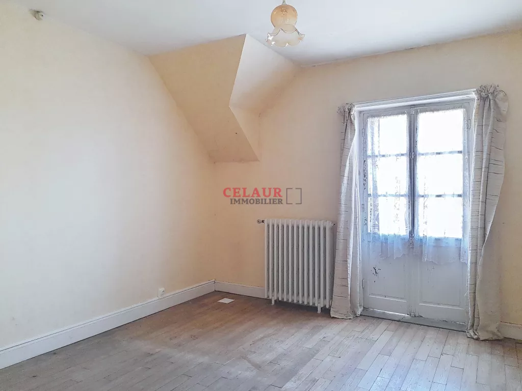 MAISON 1910 À RÉNOVER