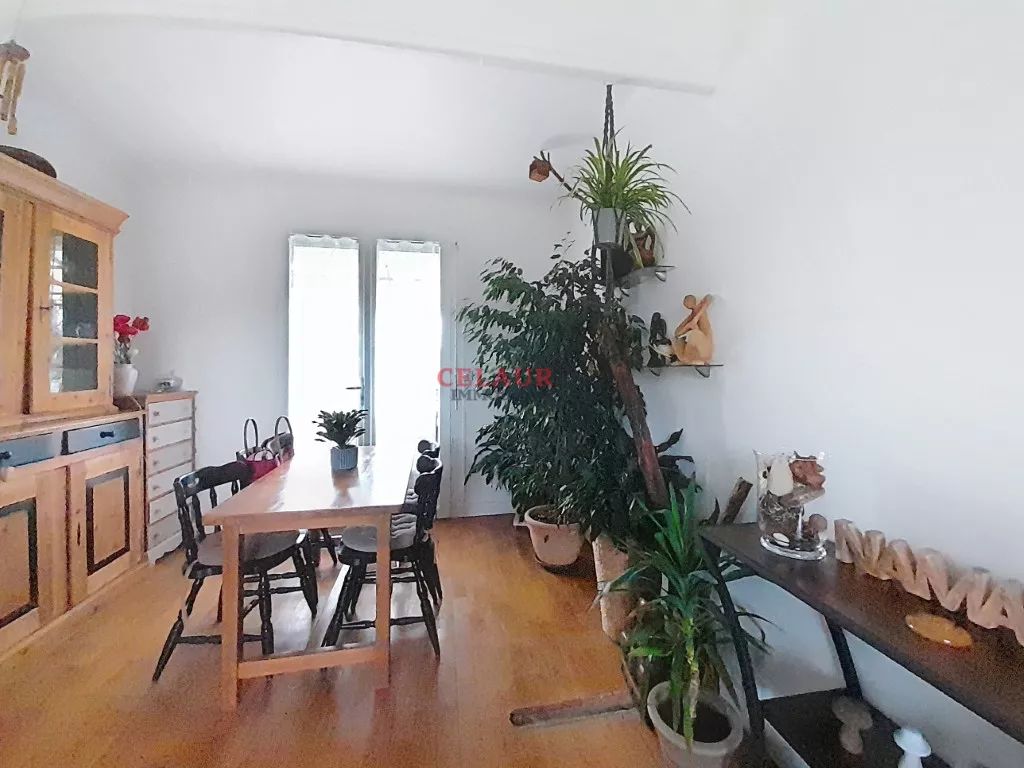 MAISON AVEC TERRASSE ET JARDIN