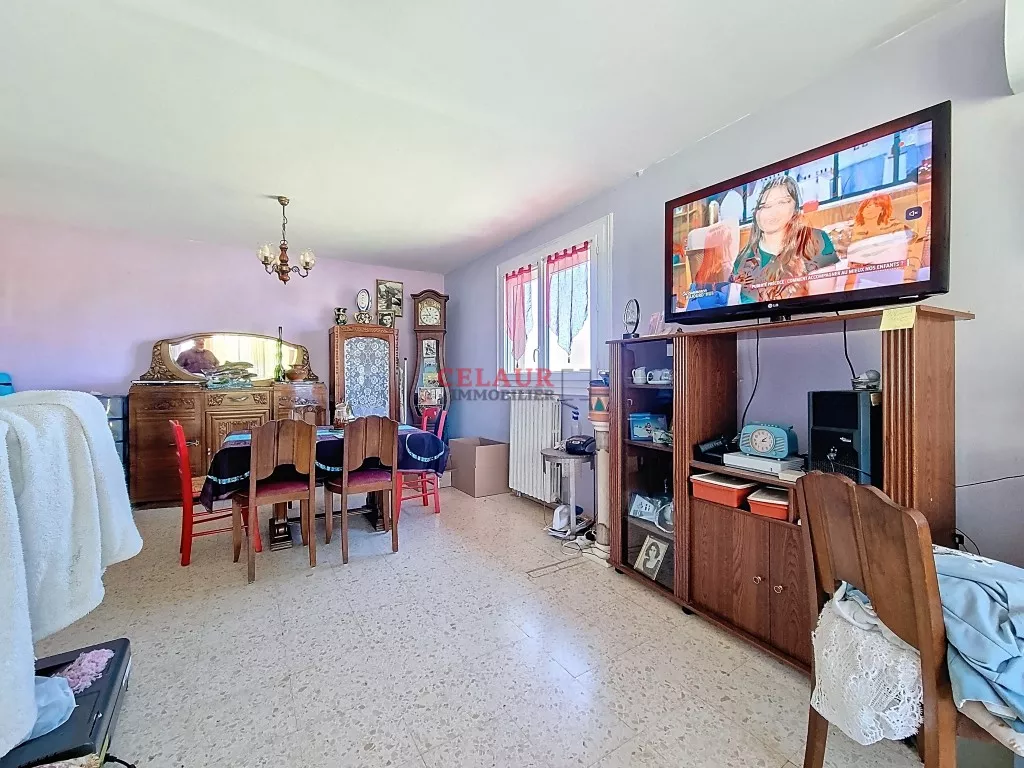 HOUSE WITH TERRACE AND NICE VIEW