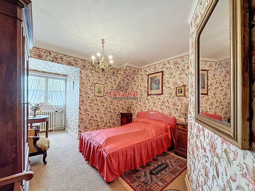 MAISON BOURGEOISE CENTRE D'ARGENTAT