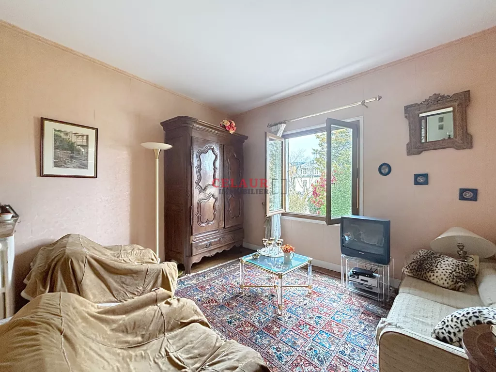 MAISON AVEC JARDIN VUE DORDOGNE