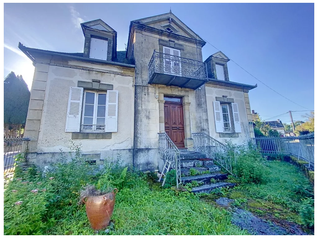 MAISON DE CARACTÈRE À RÉNOVER