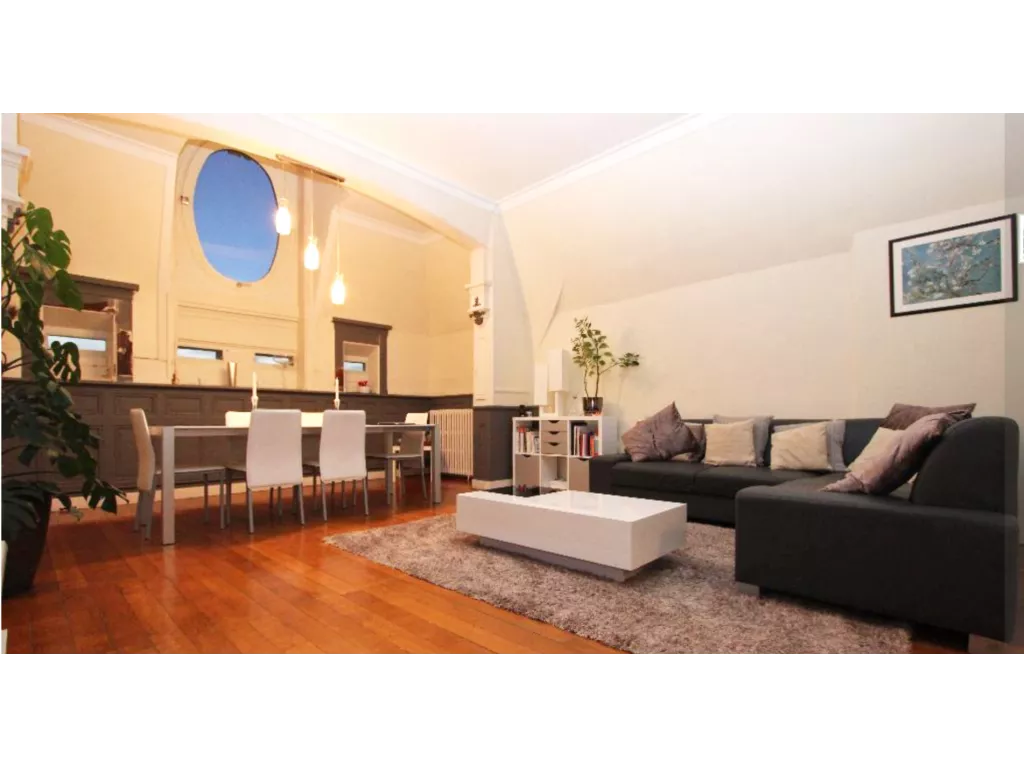 Appartement ancien dans une petite copropriété