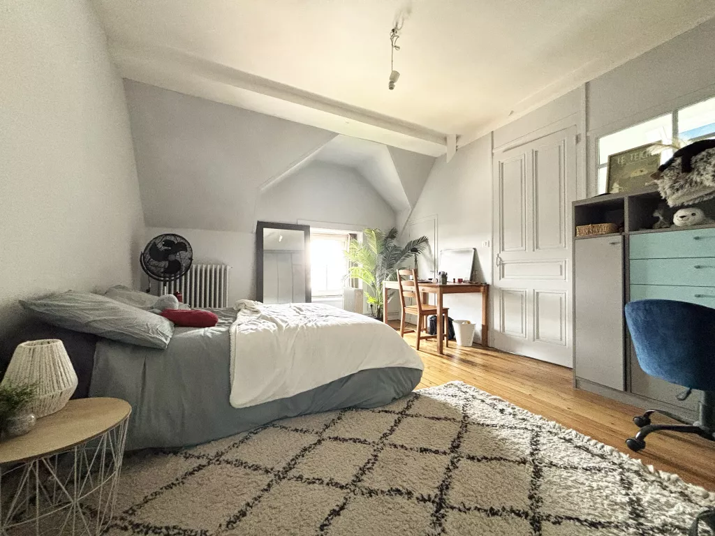 Appartement ancien dans une petite copropriété