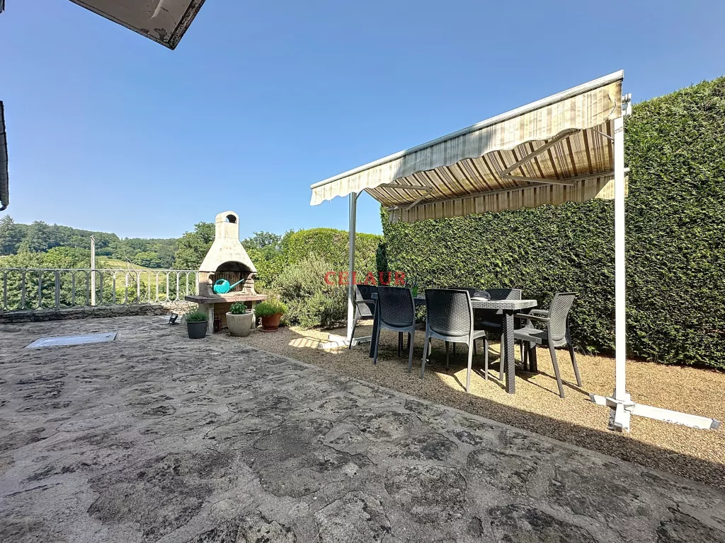 MAISON DE CARACTÈRE SUR PARC D'UN HECTARE