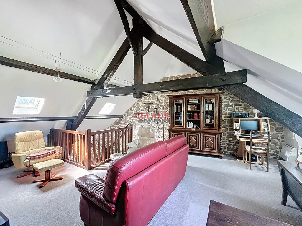 MAISON DE CARACTÈRE SUR PARC D'UN HECTARE