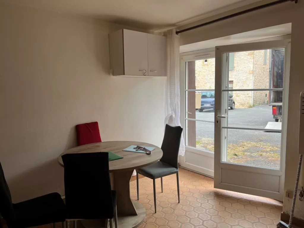 Appartement centre bourg - T1BIS