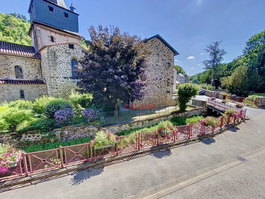 MAISON 102 M2 À DEUX PAS DU BOURG DE LAGUENNE
