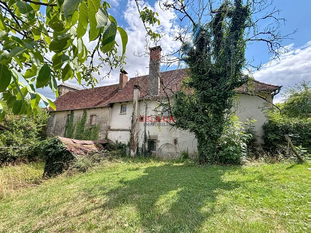 MAISON EN PIERRE AVEC DEPENDANCE SUR 1770 M² DE TERRAIN