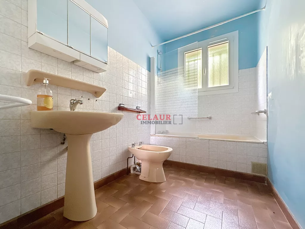 MAISON FONCTIONNELLE PROCHE COMMODITÉS