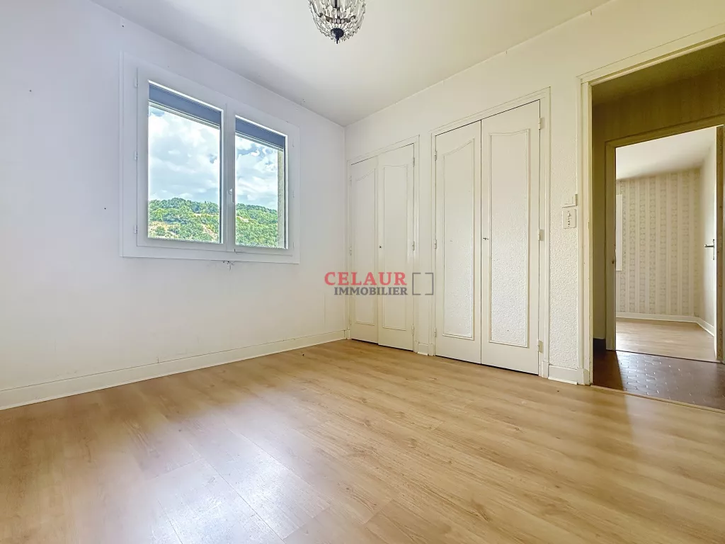 MAISON FONCTIONNELLE PROCHE COMMODITÉS