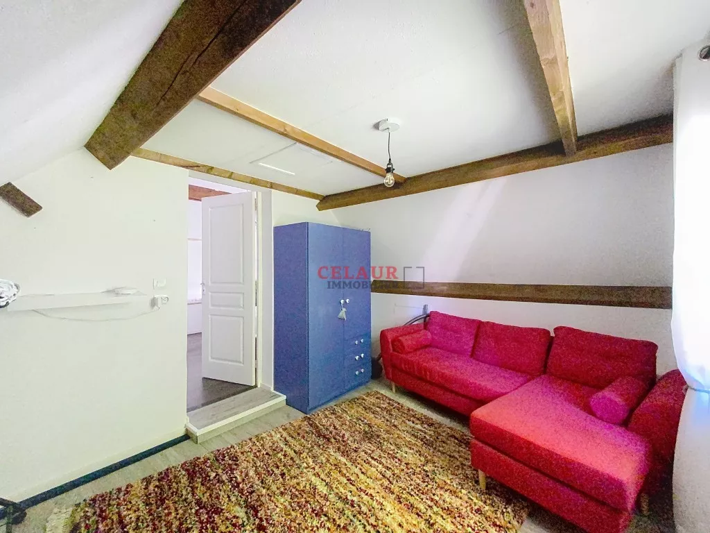 À DEUX PAS DE SEILHAC