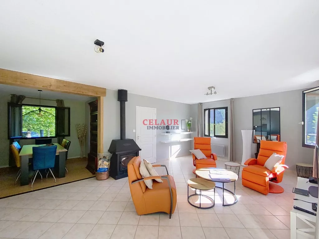 À DEUX PAS DE SEILHAC