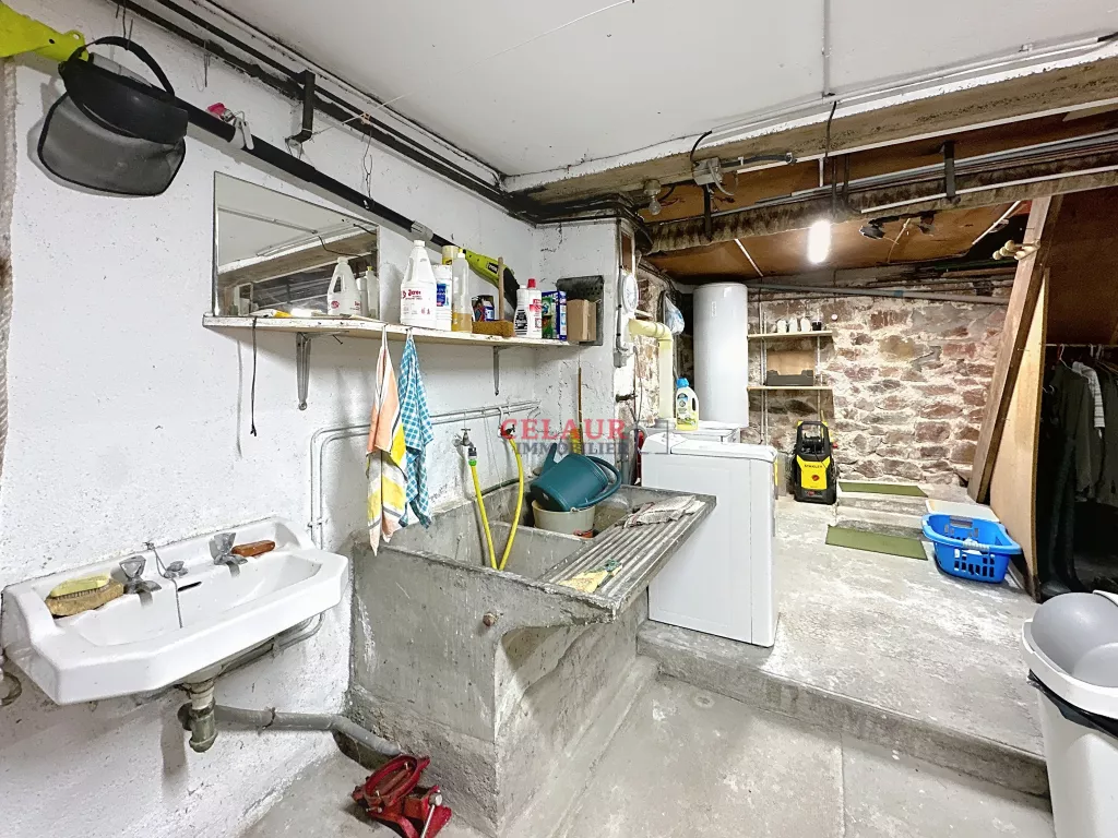 CHARMANTE MAISON AVEC VUE