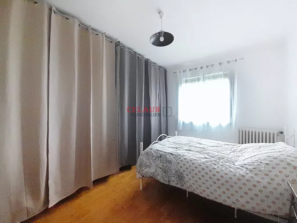 MAISON AVEC TERRASSE ET JARDIN