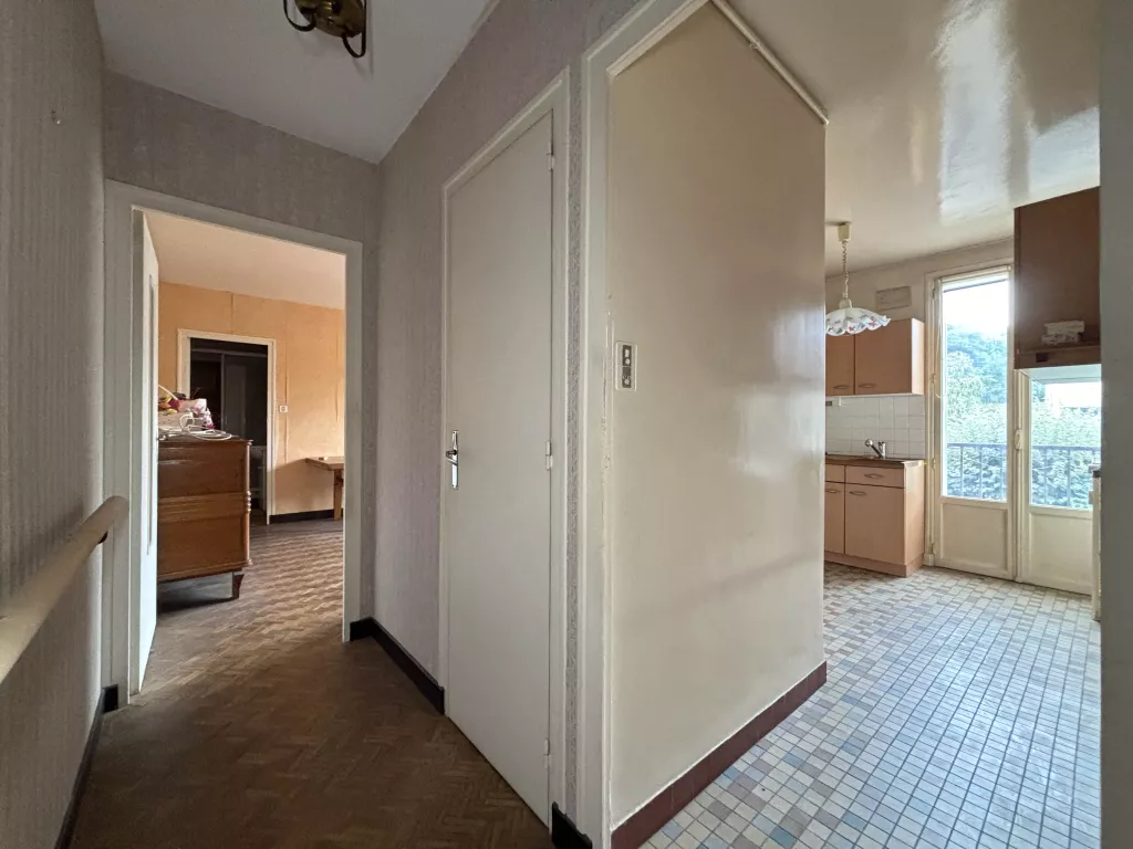 Appartement T3 lumineux à rénover