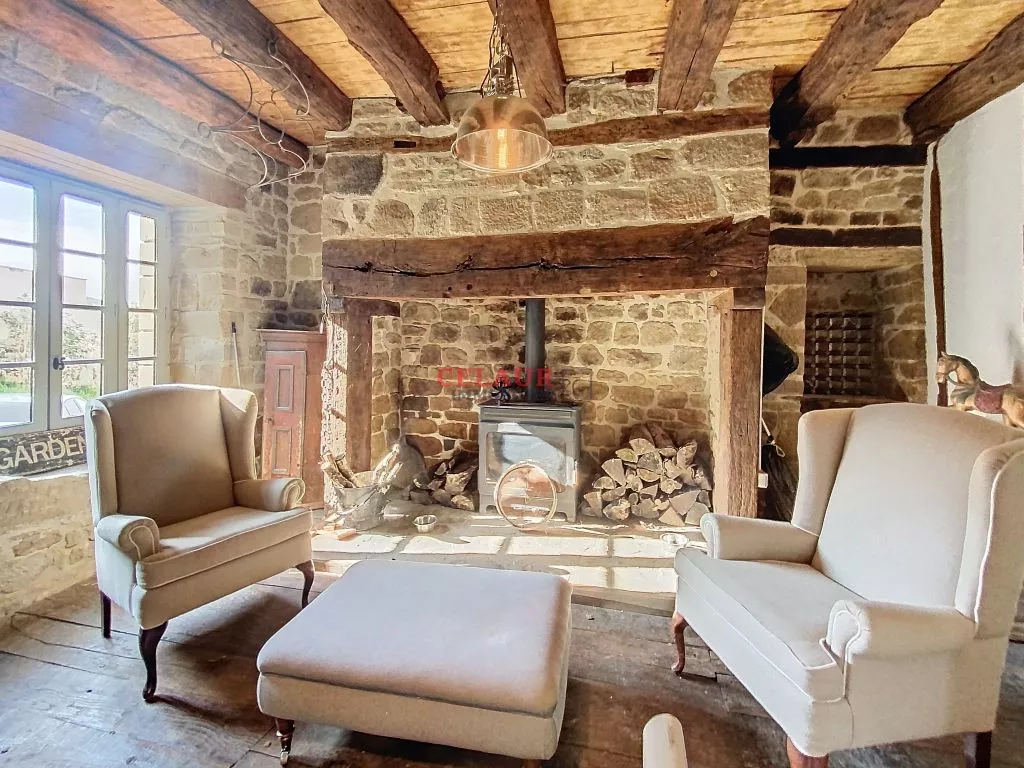 PRETTY VILLAGE HOUSE 10 MINUTES FROM SHOPS - Dupli