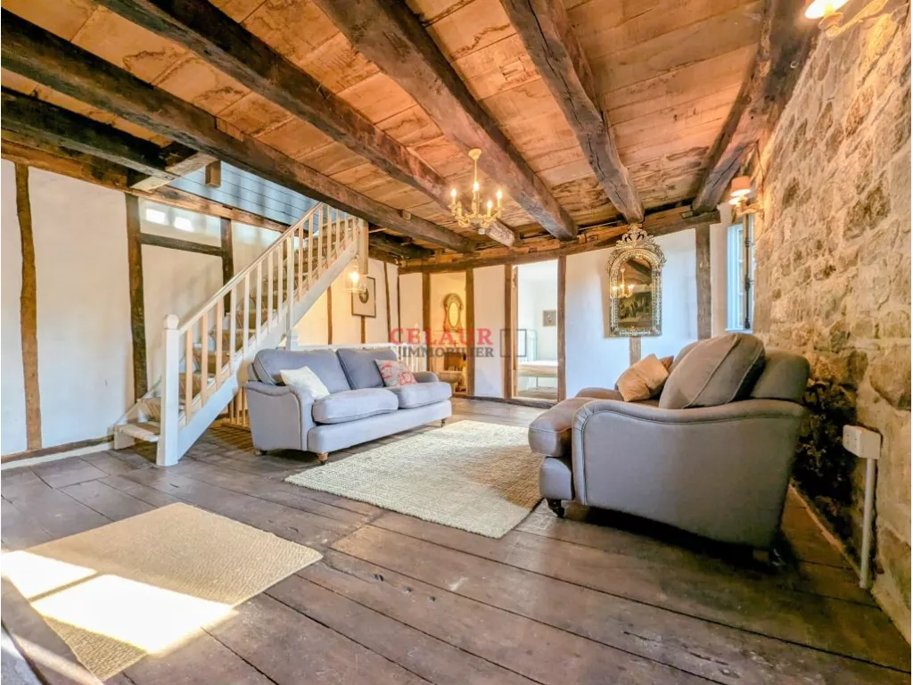 PRETTY VILLAGE HOUSE 10 MINUTES FROM SHOPS - Dupli