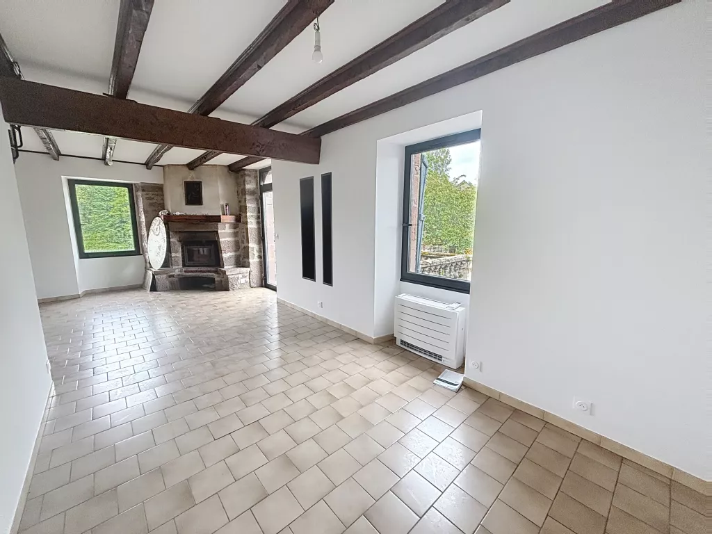 Jolie maison en pierre