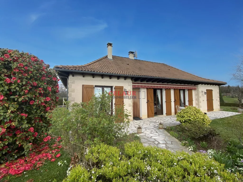 MAISON DE PLAIN-PIED AVEC JARDIN SANS VIS-A-VIS