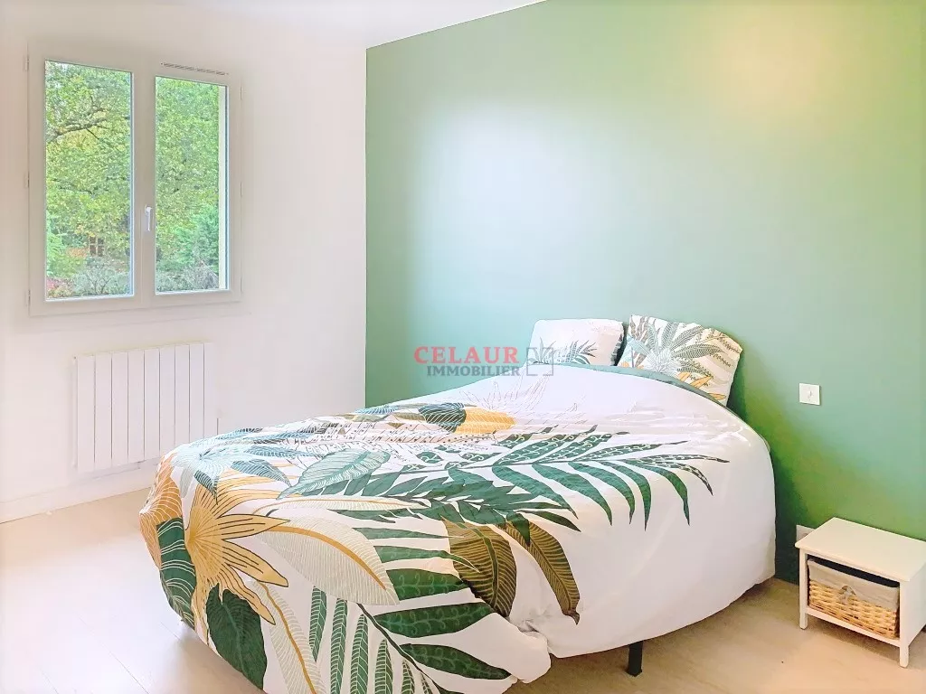 MAISON MEUBLEE VUE DOMINANTE