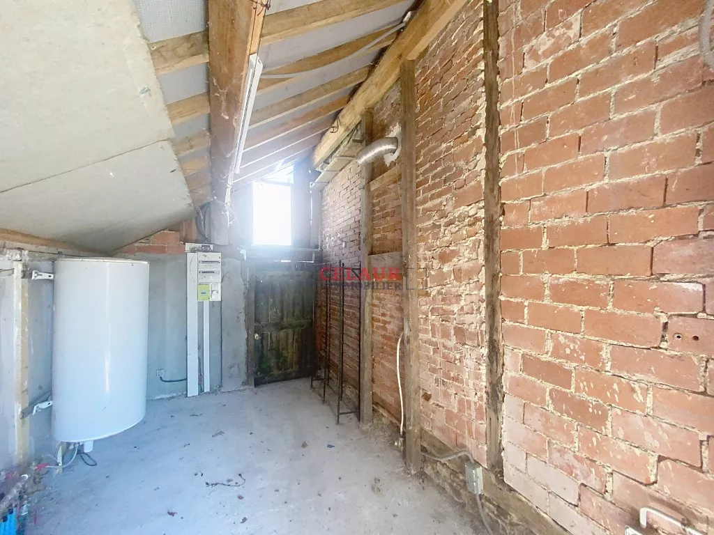 MAISONNETTE À RÉNOVER