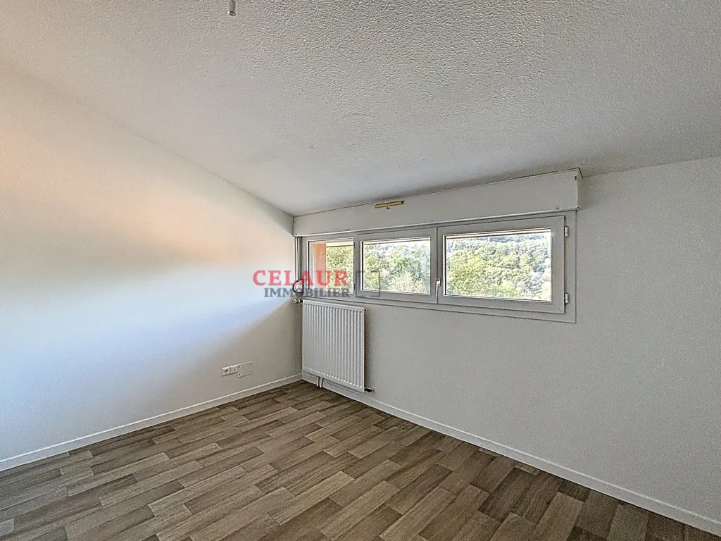 Maison T5 avec jardin