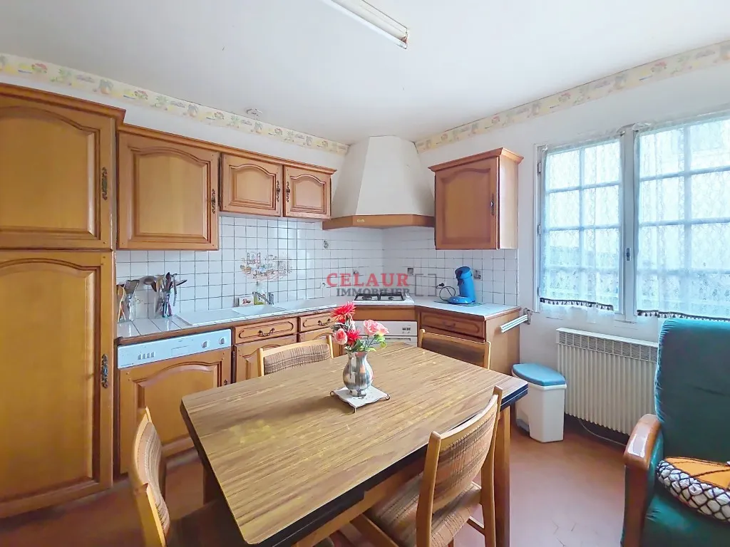 PLAIN-PIED &agrave; r&eacute;nover