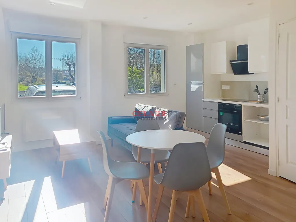 APPARTEMENT MEUBL&Eacute;