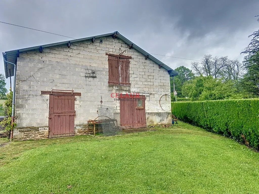 MAISON AGR&Eacute;ABLE AVEC BEAU JARDIN