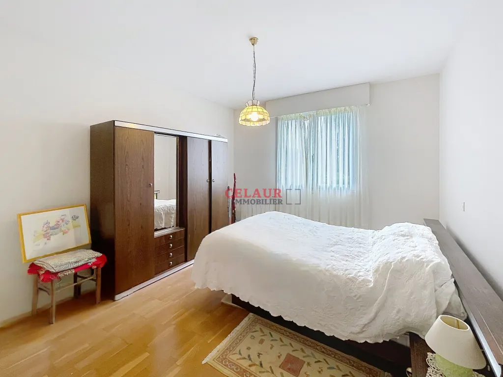 MAISON FAMILIALE AVEC VUE D&Eacute;GAG&Eacute;E