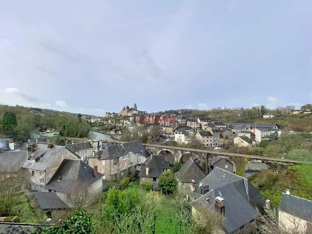 Maison typique &agrave; Uzerche